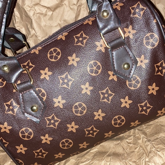 Boutique bag set. - Picture 7 of 12